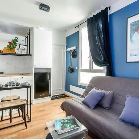 C Cozy Batignolles Apt, Metro Right At Your Doorstep Apartment *