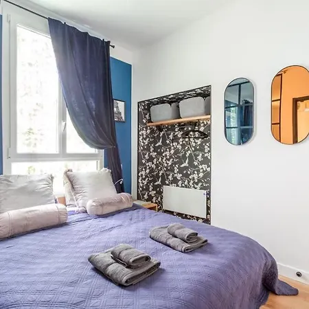 Apartment C Cozy Batignolles Apt, Metro Right At Your Doorstep