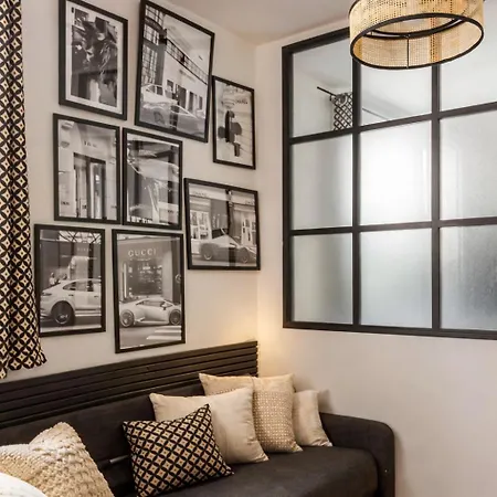 C Cozy Batignolles Apt, Metro Right At Your Doorstep Apartment Paris