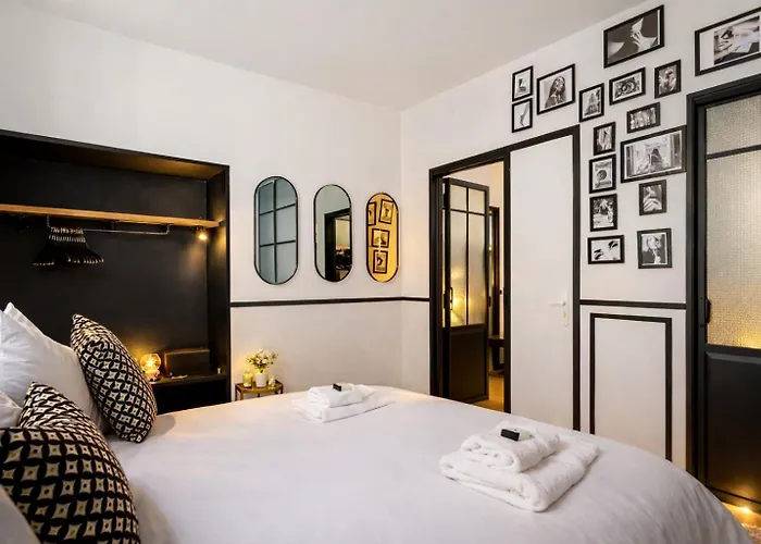 C Cozy Batignolles Apt, Metro Right At Your Doorstep Διαμέρισμα *